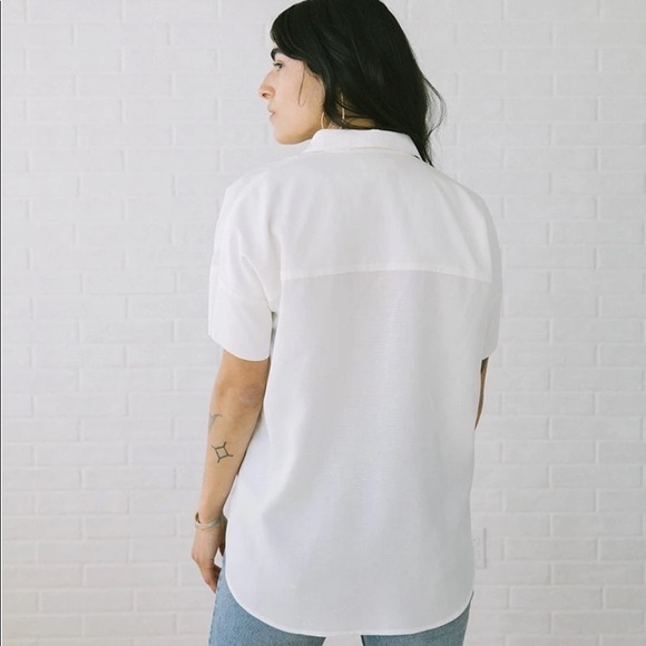 Tradlands Box Top Salt Tencel Linen - Picture 2 of 7